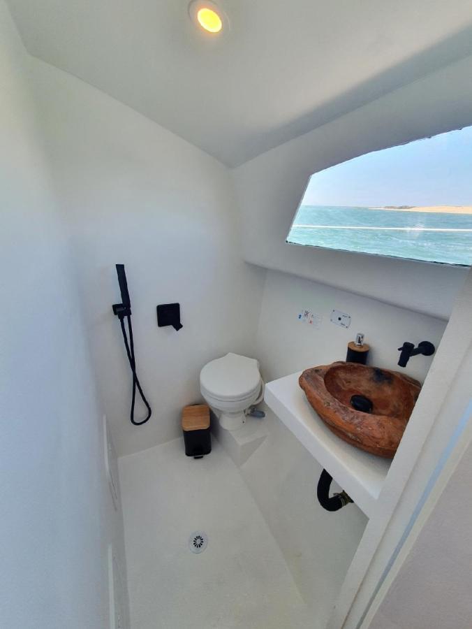Barco Casa Catamara Sleepandboat Hotel ฟารู ภายนอก รูปภาพ